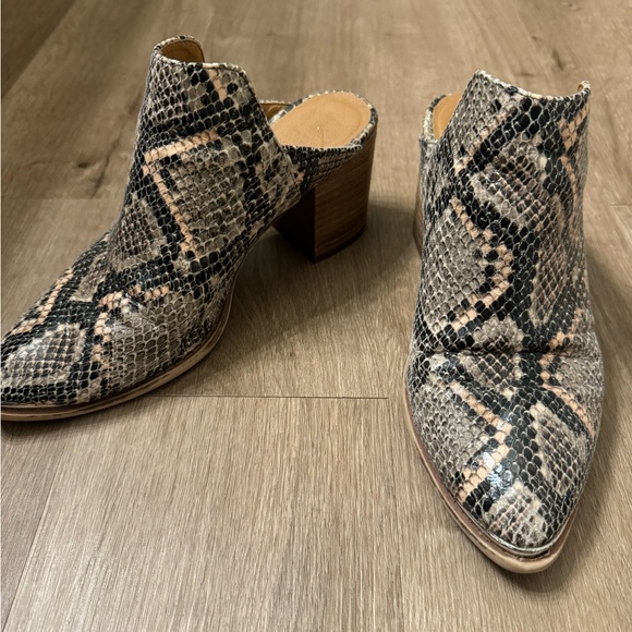 Snakeskin Booties - Picture 5 of 8